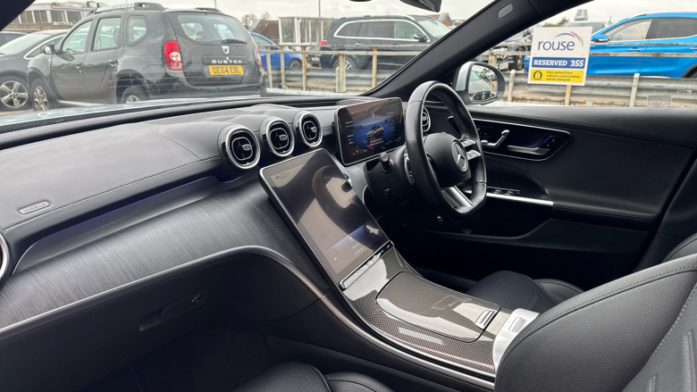 Mercedes-Benz C-Class C200 AMG Line Premium Plus 4dr 9G-Tronic Petrol Saloon